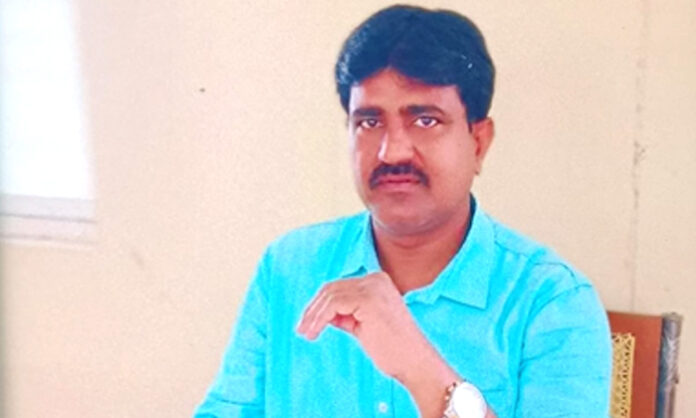 ACB Raids at RI Shyam Nayak House ACB Raids at RI Shyam Nayak House