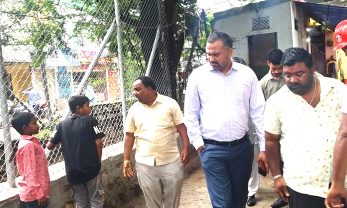 Mallepally Nala should be desilted and focused on cleanliness