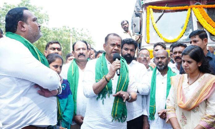KOMATIREDDY KOMATIREDDY