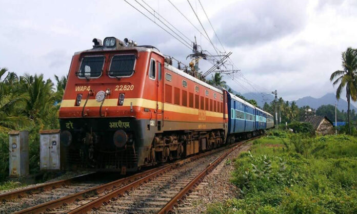 Cyclone effect.. 43 trains cancelled.. Cyclone effect.. 43 trains cancelled..