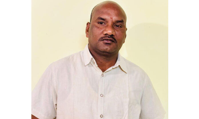 Kadari Srinivas and Dhulam Sudhakar win 4th and 8th wards in Asifnagar unanimously during local gram panchayat elections