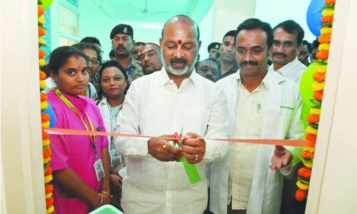 Union Minister Bandi Sanjay inaugurating modern medical equipment at Jammikunta government hospital, stressing the need to improve facilities and restore poor patients’ confidence.