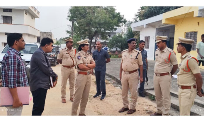 SP Sunitha Reddy inspecting polling stations and issuing a strong warning about maintaining election peace, law and order, and public safety