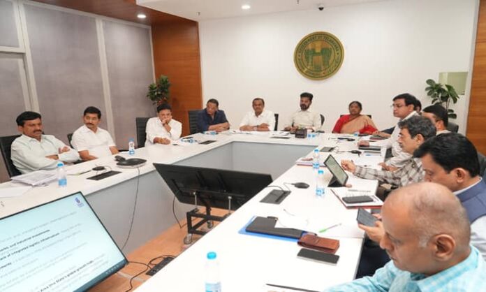 telangana cm meeting on rising summit