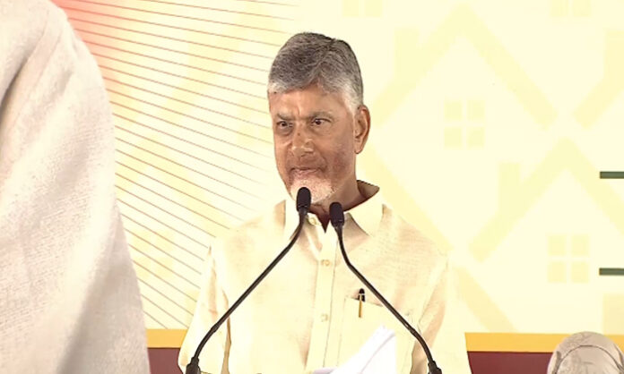 Distribution of 3 lakh houses