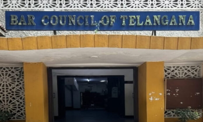 The Chief Justice should intervene