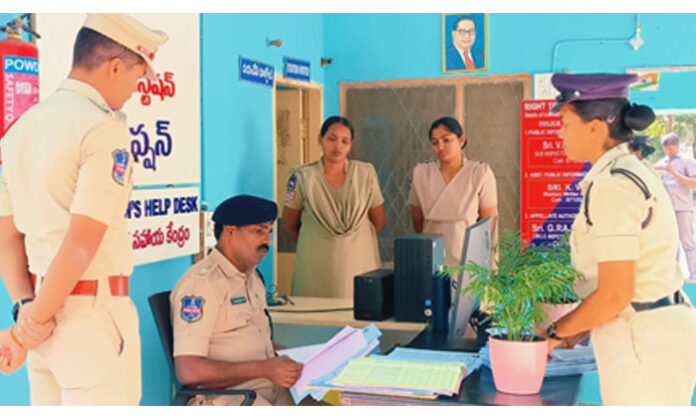 chivvemla-police-station-inspection-sp-kothapalli-narasimha
