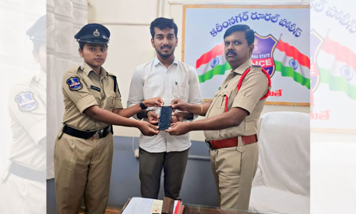 karimnagar-rural-police-recover-lost-mobile-through-ceir-technology