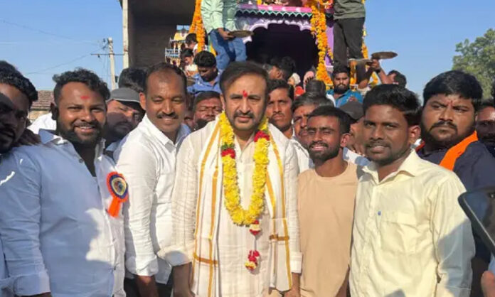 Attend a spiritual program