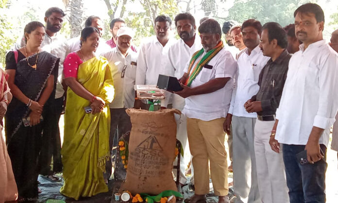 narsampet-paddy-procurement-farmers-awareness