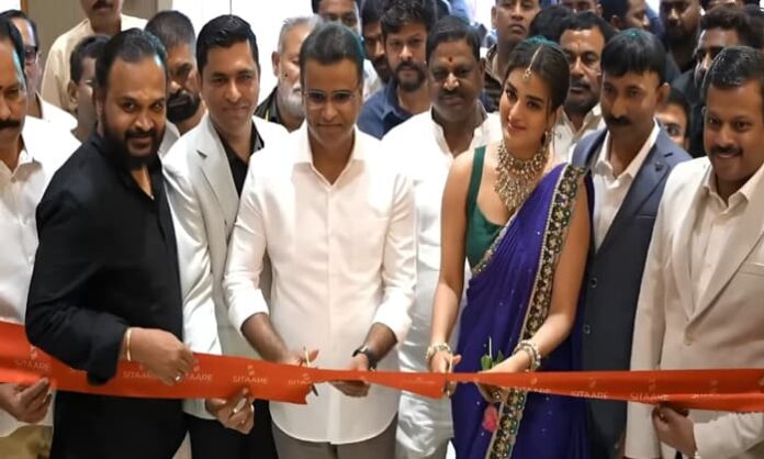 opening showroom by mla, heroine