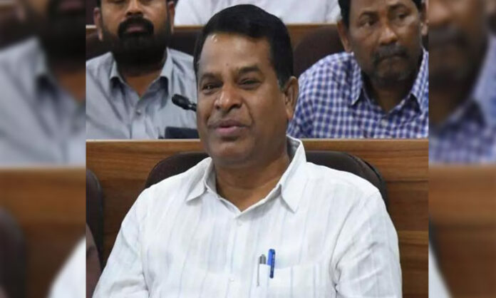 ACB officials conducting searches at properties of AD Srinivas in Rangareddy district over disproportionate assets.