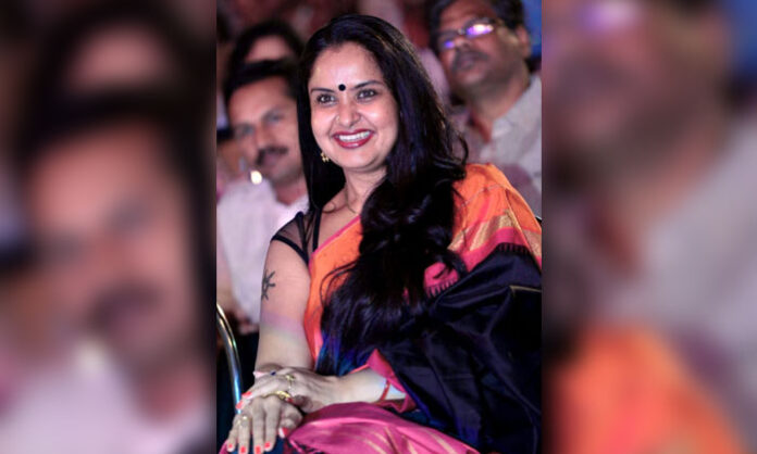 Actress Pragathi speaks openly in an interview about not being interested in marriage and wanting a partner who matches her maturity.