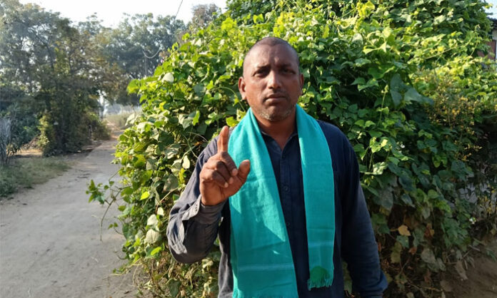 CPM farmers association demanding sufficient urea supply and monitoring of fertilizer shops for small and marginal farmers