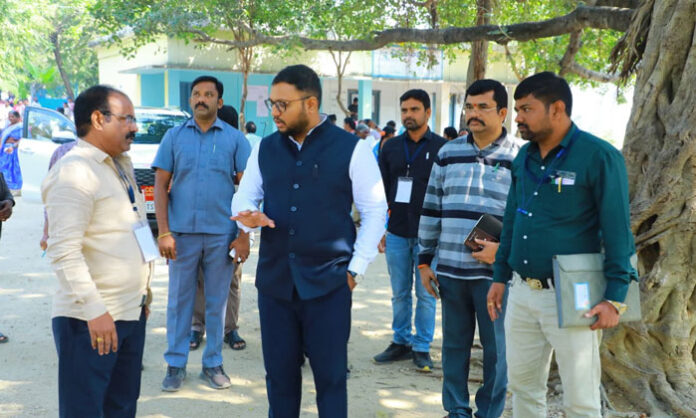 District Collector Tejas Nand Lal Pawar inspecting polling stations in Chivvemla and Bandameedi Chandupatla during Gram Panchayat elections