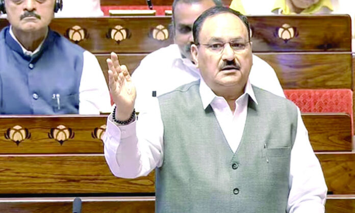 Union Health Minister JP Nadda presenting the doctor-population ratio in India, highlighting 1 doctor for every 811 people.