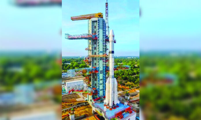 LVM3-M6 rocket on the launch pad at Sriharikota ahead of the BlueBird Block-2 mission countdown