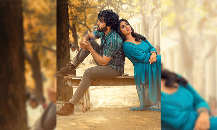 Sharva, Samyukta, and Sakshi Vaidya posing for the poster of ‘Nari Nari Naduma Murari’, releasing worldwide for Sankranthi 2026.