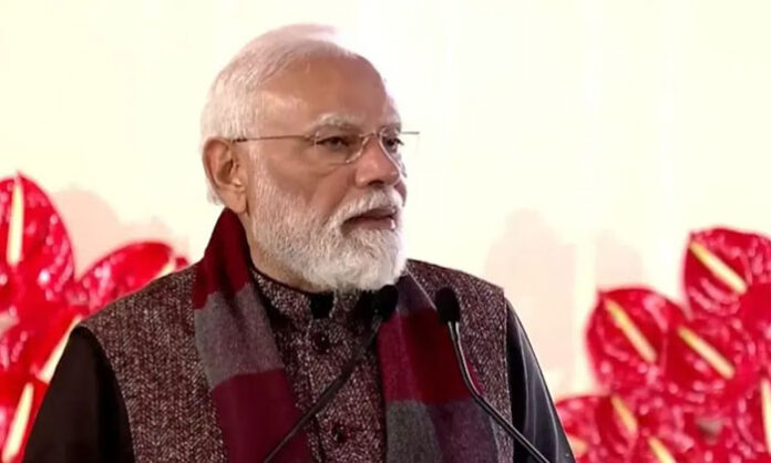 President Droupadi Murmu presenting Pradhan Mantri Rashtriya Bal Puraskar awards to children at Rashtrapati Bhavan