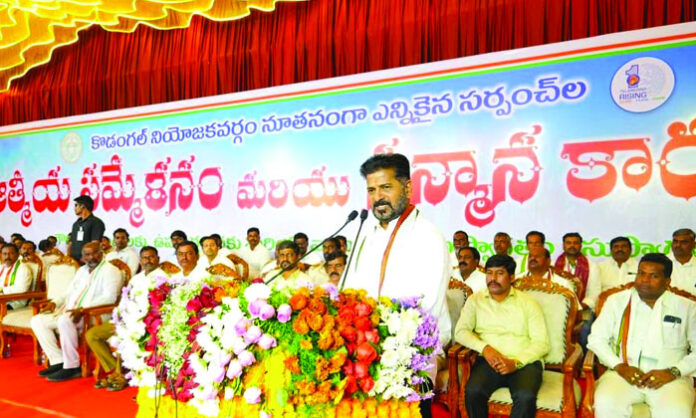 Chief Minister Revanth Reddy delivering a fiery speech against KCR at Kodangal meeting
