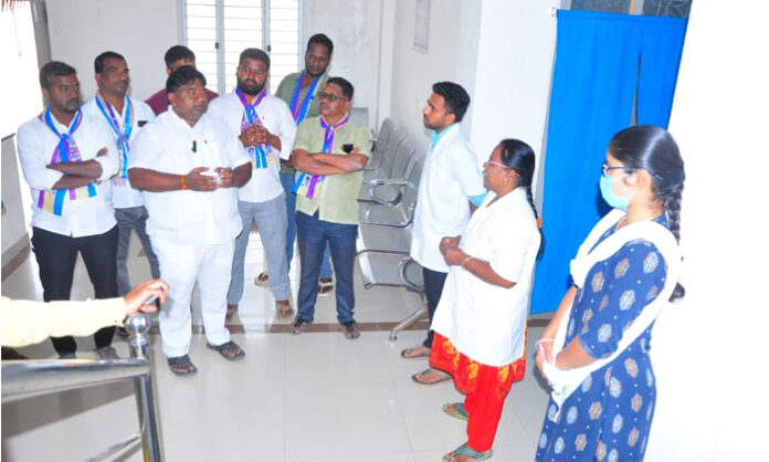 BC Political JAC Chairman Rachala Yugender Goud highlighting negligence at Wanaparthy T-Hub, including a broken biochemistry machine and a non-functional generator.