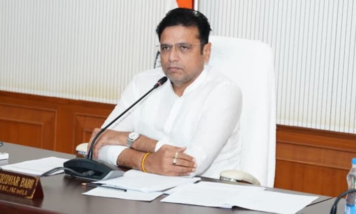 telangana it and industry minister, congress leader sridharbabu