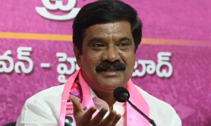 MLA Vemula Prashanth Reddy condemns CM Revanth's comments