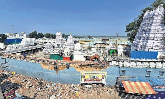 The grief of a devotee of Vemulawada Rajanna