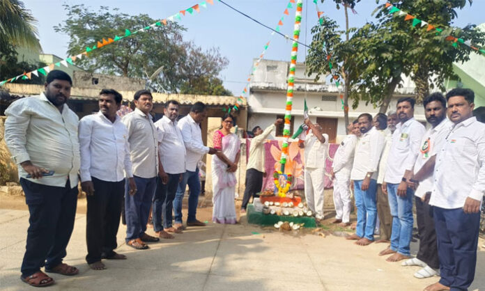 Residents celebrate 77th Republic Day with flag hoisting ceremony in Rayanna Colony Ambedkar Nagar under GHMC limits
