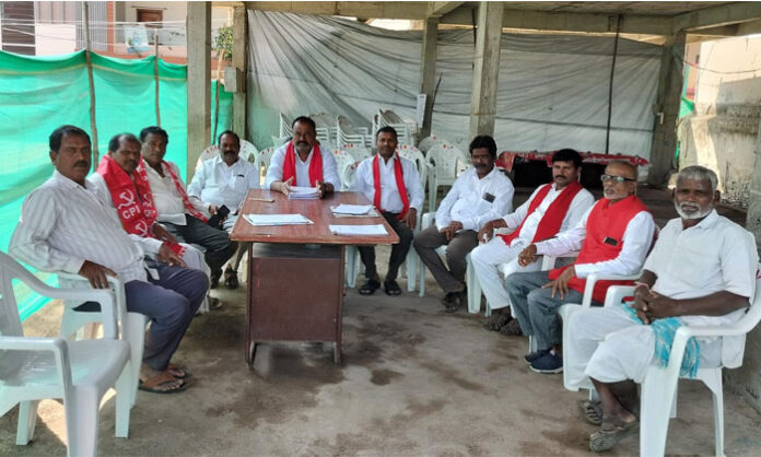 CPI district secretary Palamakula Jangayya announces party contest in Rangareddy municipal elections