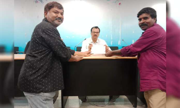 Labour unions submit memorandum demanding Assembly resolution for repeal of labour codes in Telangana.