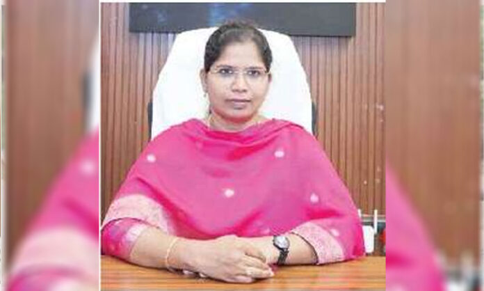 Visitors observe rare bird species during National Bird Day celebrations at Nehru Zoological Park in Hyderabad.