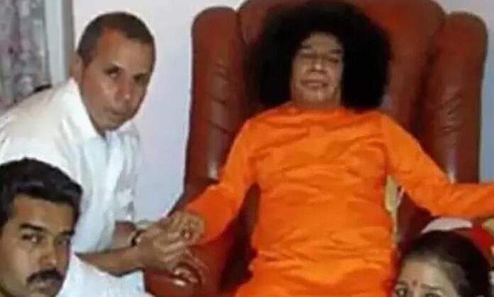 Venezuela Former President Madhuro in puttaparthi