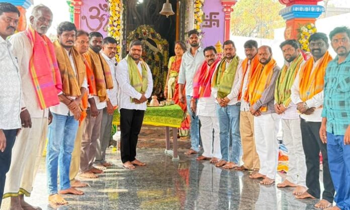 congress party leaders in Mutthuswami Colony