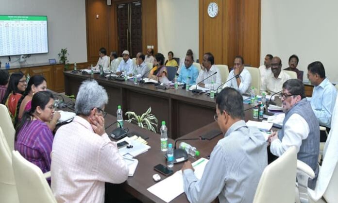 ponnam review meeting on rtc