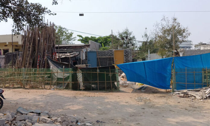 Petitioner submits complaint over illegal construction despite court stay in Jawahar Nagar