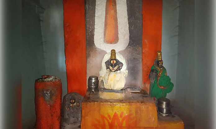 Devotees visiting Sri Lakshmi Narasimha Swamy Temple Dharmapuri during Brahmotsavam on the banks of Godavari River
