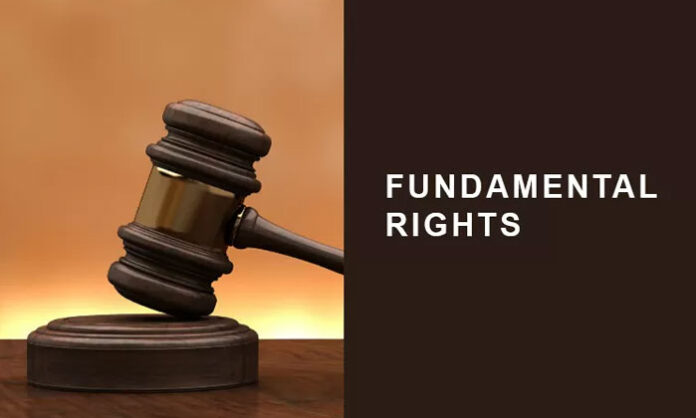 Public voice demanding education and healthcare as fundamental rights and rejecting charity-based politics