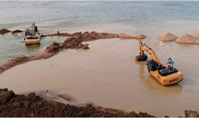 Floodwaters from Godavari river entering Mangapet mandal after sudden release from Sammakka Barrage