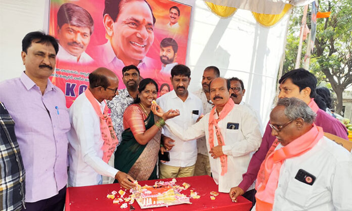 Former Chief Minister KCR celebrates his 72nd birthday in Addagutta Lalaguda with TRS and BRS leaders, party workers, and public participation, including cake cutting and distribution of sweets and fruits