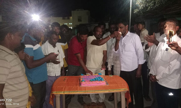 BRS leaders celebrating the 72nd birthday of K. Chandrashekar Rao in Banda Pothugal village with cake cutting and participation of local leaders.