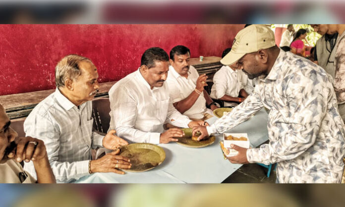 Narsampet MLA Donthi Madhava Reddy attending a plastic-free saree function feast served on eco-friendly leaf plates