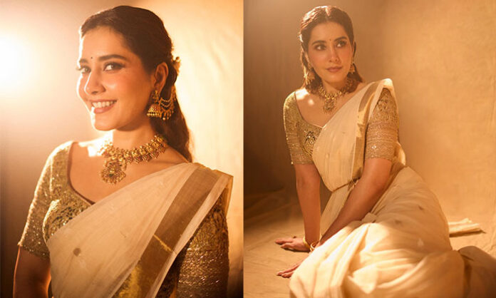 Raashii Khanna sings Shiv Kailasho Ke Wasi as a devotional offering on Maha Shivratri