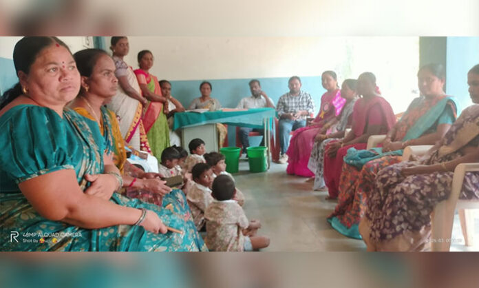 Awareness meeting on Arogya Lakshmi Scheme for pregnant and lactating women in Parvathagiri mandal