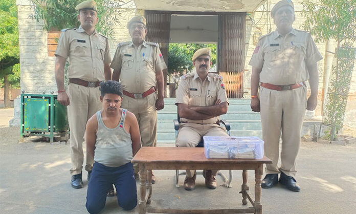 Police seize fake 500 rupee notes worth 9 lakhs in Balotra and arrest Bharat Mali