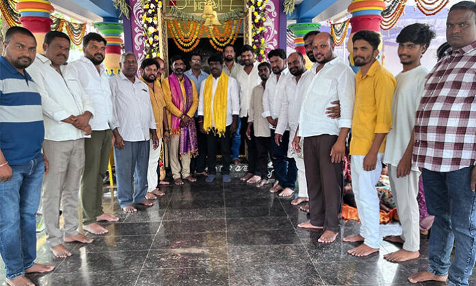 Devotees and local leaders offering Pooja at Nalla Pochamma Temple in Domadugu under Gummadidala Municipality.
