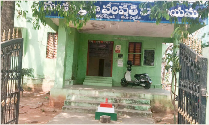 Illegal parking by officials at Jagadevpur MPDO office causing public outrage and inconvenience