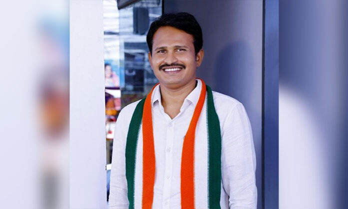 TPCC leader Parrepati Yugandhar responds to controversy over MLA Mandula Samel’s remarks, citing freedom of speech and alleging political motives