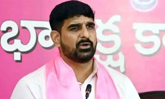 BRS MLA Padi Kaushik Reddy reacting to CID notice, alleging harassment and political targeting by the government.