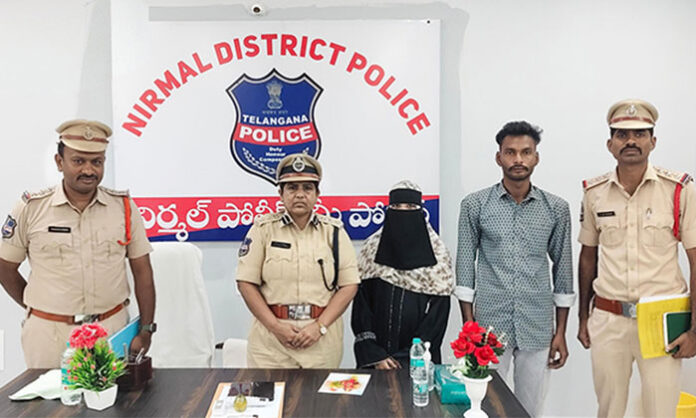Separated couples reunited at Bhainsa SP Camp Office after police counseling under the Prajavani program